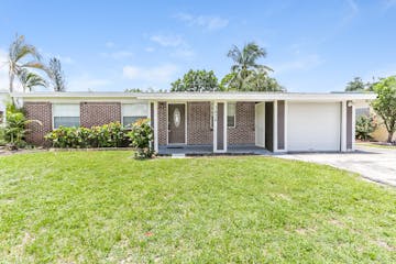 3626 Everglades Rd Palm Beach Gardens, FL 33410
